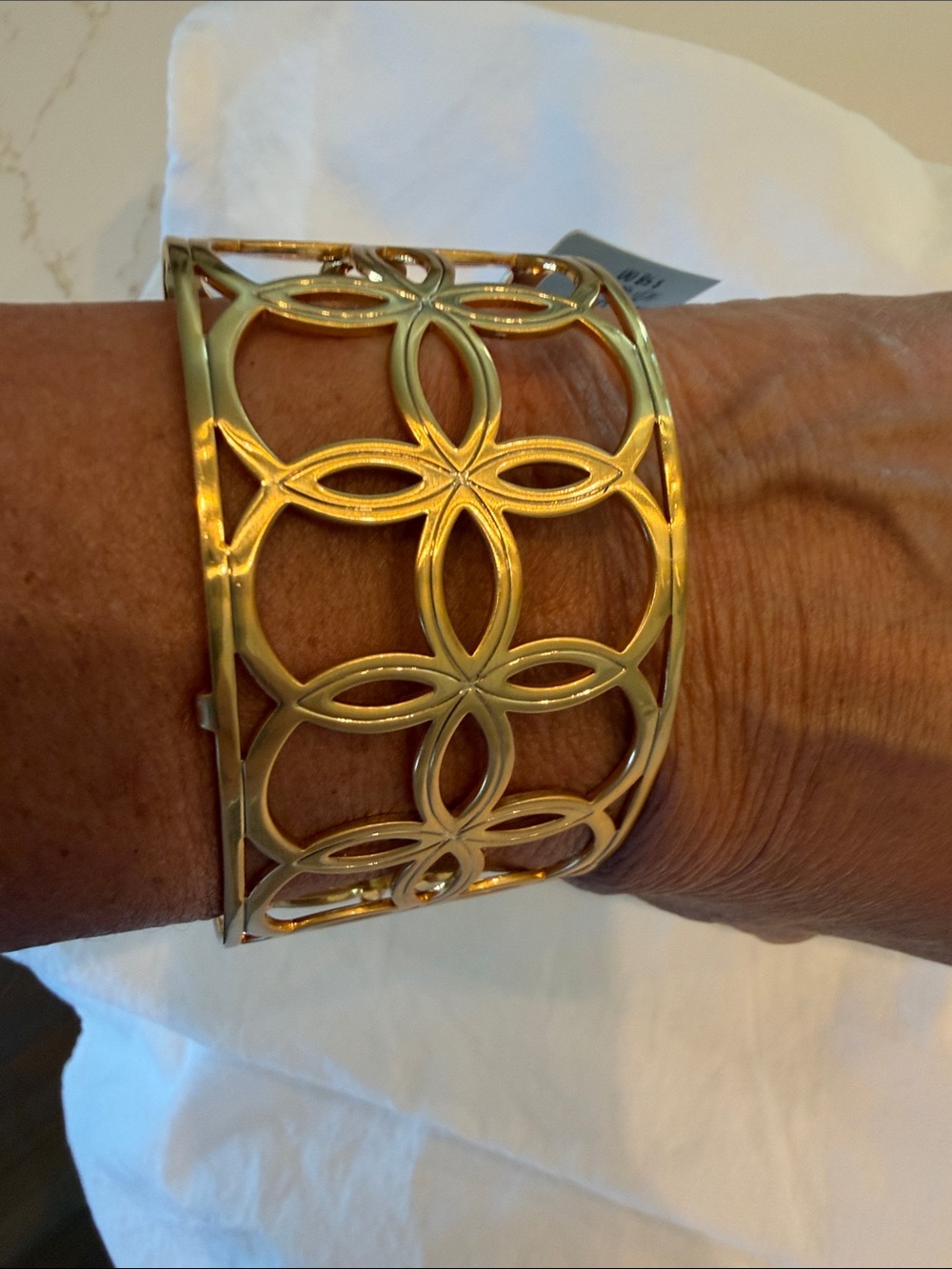 NWT Brighton Gold Openwork Floral Cuff Bracelet, Beautiful design